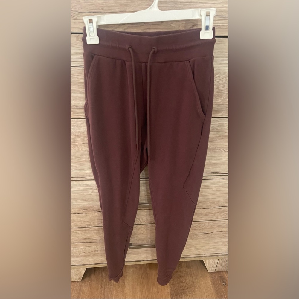 Alphalete Identity Jogger